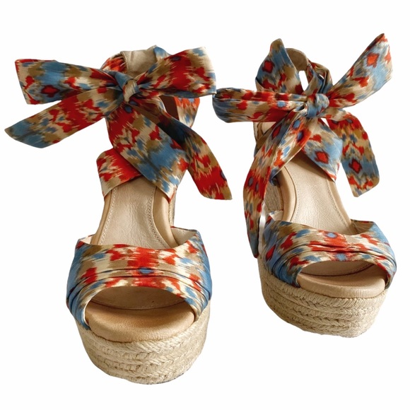 UGG Shoes - UGG TRINA COLORFUL BLUE RED ANKLE CROSSED LACE WICKER COMPENSATE WEDGE SANDALS
